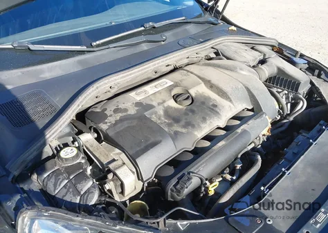 2012 Volvo S60 T6/T6 R-Design из США, поврежденный, VIN YV1902FH9C2114789